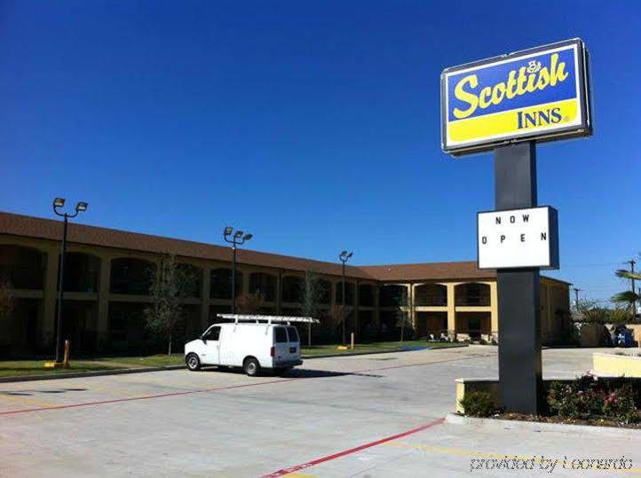 Scottish Inns Fort Worth Exteriér fotografie